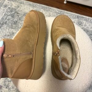 Wild Fable Tan Ankle Boots